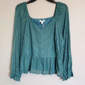 LC LAUREN CONRAD JUNIORS LACE TOP/ Size  XXL